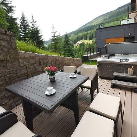 Apartment Adelka 104 With Private Whirlpool Špindlerŭv Mlýn Buitenkant foto